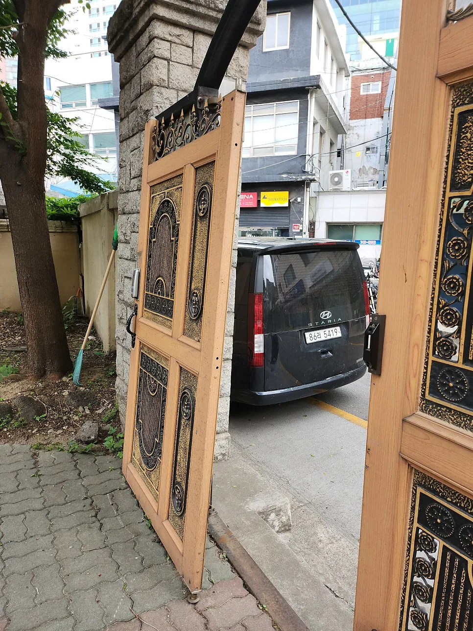 용산구 원효로 단독주택 대문 시공 전